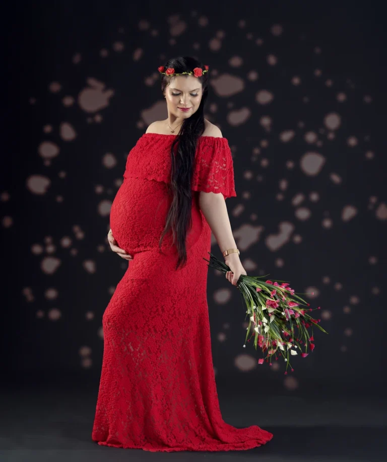 Maternity Photoshoot Cost in Patiala 2025 – Complete Price Guide & What You Get